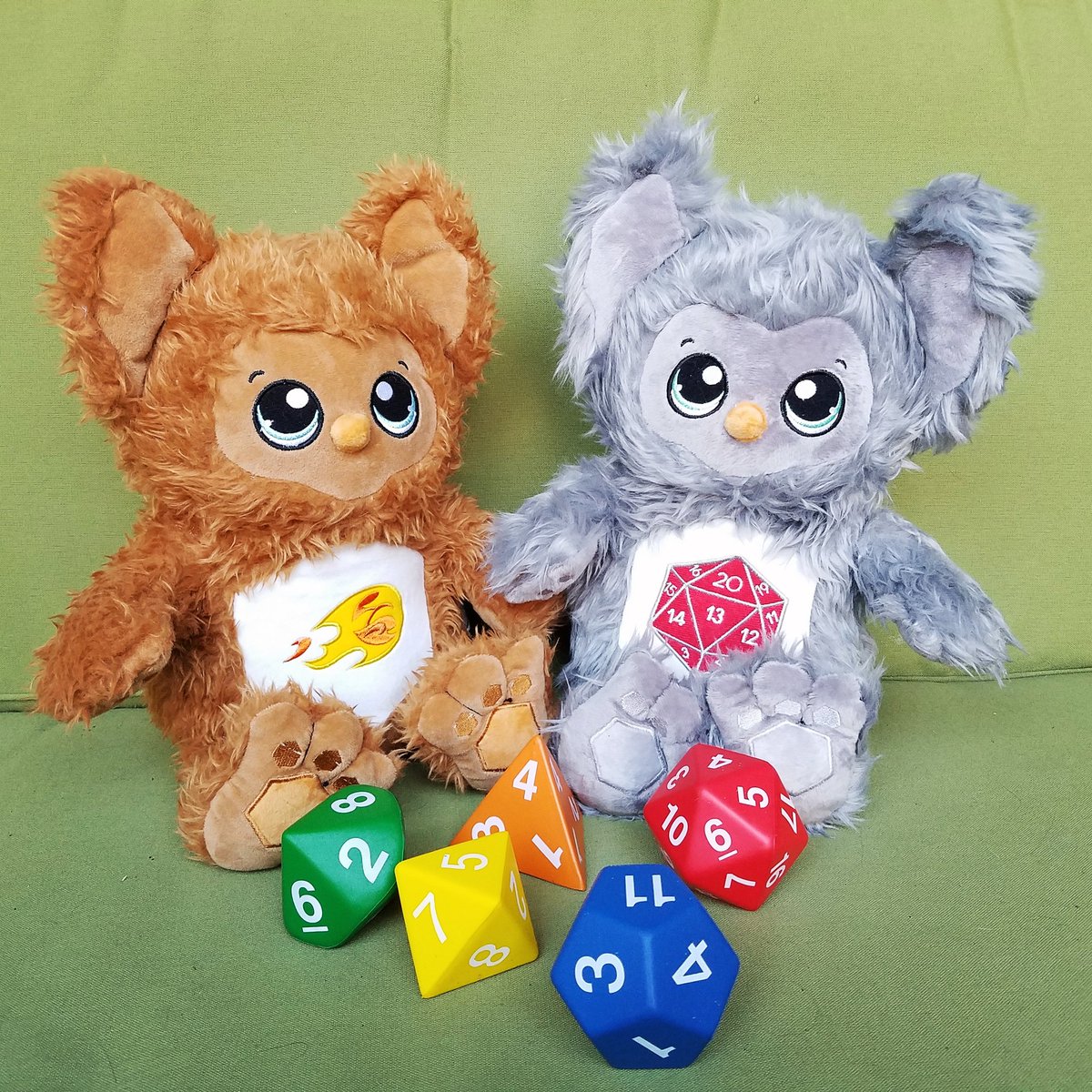 whimsyworks's tweet photo. Received the Icosa Owlbear prototype today and he's just perfect! Are you ready to build your #OwlbearArmy ? #whimsyworks #owlbears https://t.co/jWaiiHVI98