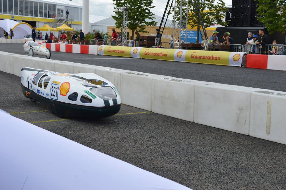 ICBillyWu's tweet photo. Flashback. @IC_EcoMarathon @shell_ecomar. Looking forward to this years comp @EnergyFuturesIC #fuelcells #energyefficiency https://t.co/jLqt2ZNnj8