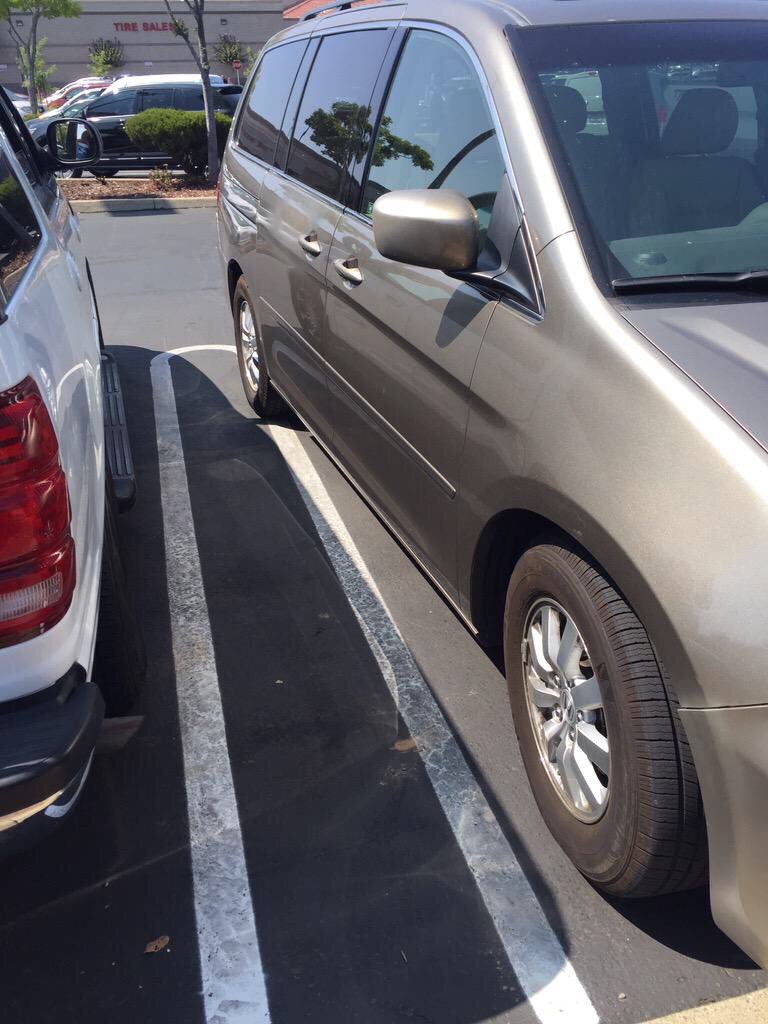 Bad Parking tweet media