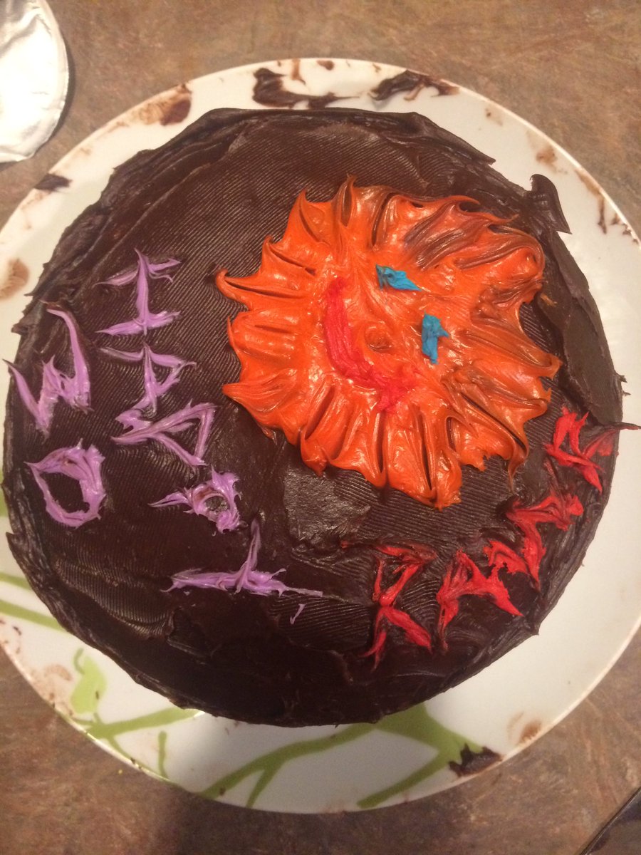 wowthats_me's tweet photo. i am no baker but happy birthday @AmazingPhil !!! it's the thought that counts https://t.co/jy5UAfF4JX
