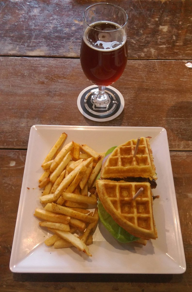 Str8OuttaMordor's tweet photo. chicken and waffles. flitwick and quaffles. https://t.co/CVlNLqUbnn