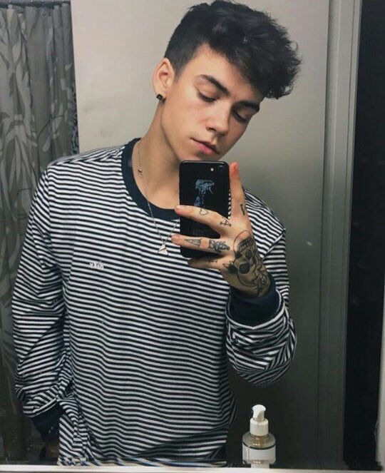 Ely_hprpg's tweet image. #Nox. Bonne nuit !