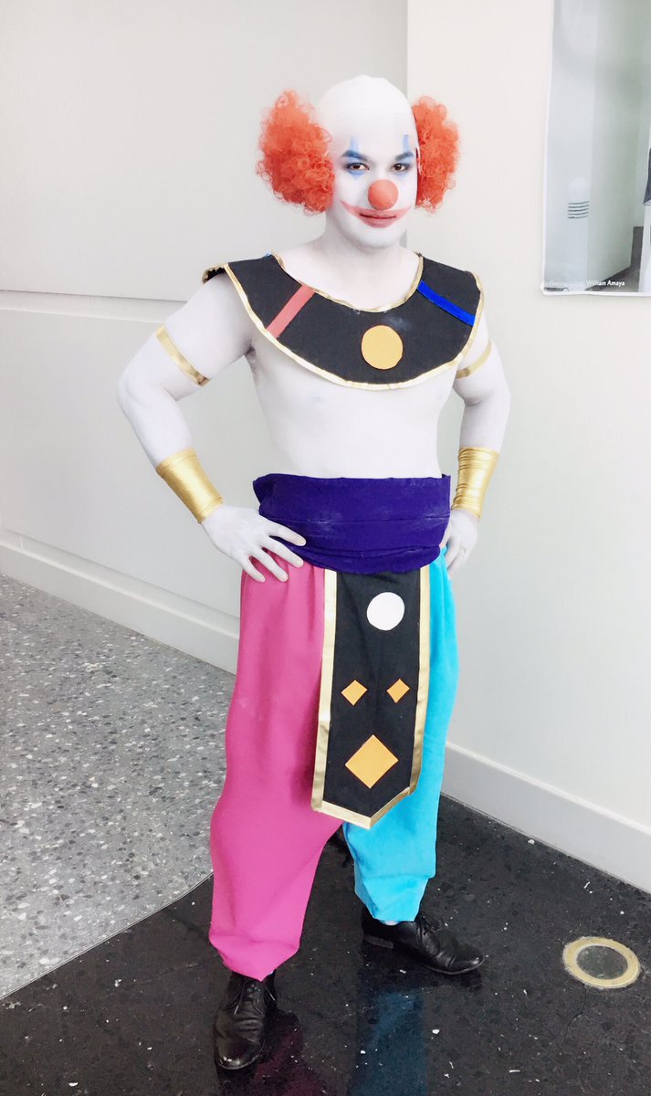 NaomiMoonZ's tweet photo. OMG The Clown God of Destruction  #ala2017 #dbz #ドラゴンボール超 #cosplay https://t.co/eRcxyz9Q8W