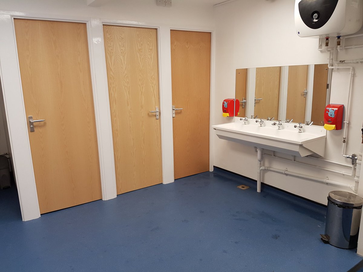 The new toilets are finished!