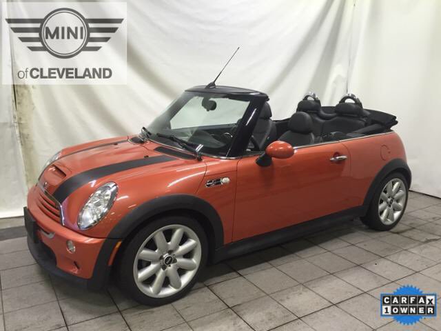 MINIofCLE's tweet photo. Pristine #R52 #Cooper S #Convertible in Hot Orange Metallic! Only 60,000 miles $9,792! #supercharged #MINI #Cleveland https://t.co/JLFxqVGrBa