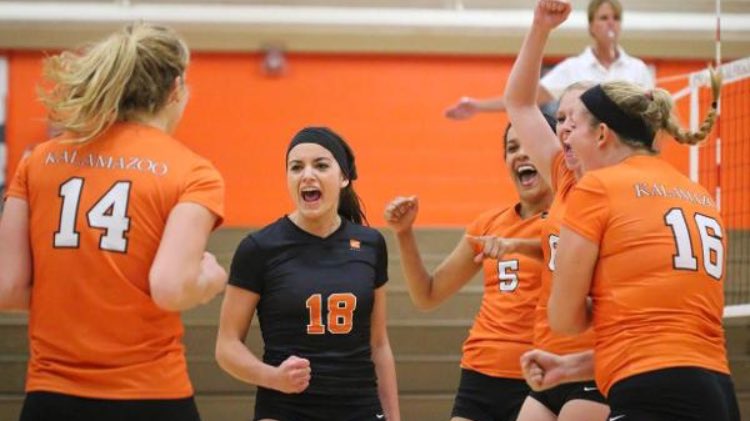 vanevigi7's tweet photo. Extremely excited to announce that I have committed to play volleyball at Kalamazoo College #GoHornets 🏐 https://t.co/z8XYqfHTcr