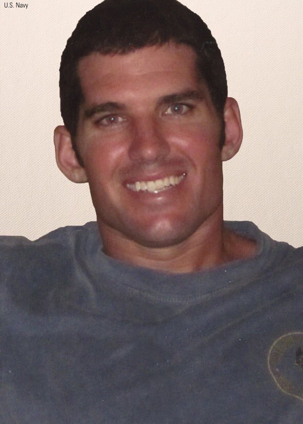 ChatByCC's tweet photo. RIP Patriot
The Navy SEAL killed in a raid on Al Qaeda was identified as Chief Petty Officer William "Ryan" Owens.
•https://t.co/LTLn6i4SYV https://t.co/Aag7lwJYg2