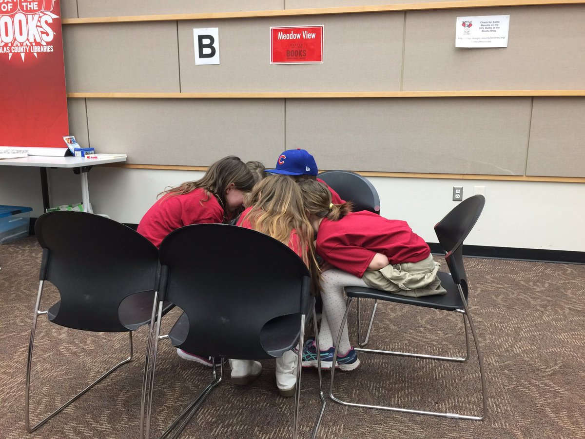 mdve_lions's tweet photo. 3/4 Grade Battle of the Books students collaborating to find the correct answer. https://t.co/K8PFca1B82