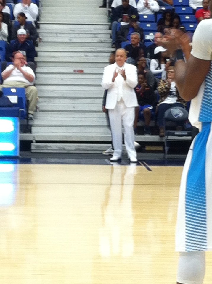 kevinfaigle's tweet photo. White out night and Dip Metress goin all in for the Jags @AugustaJags https://t.co/JlZtrFIJZi