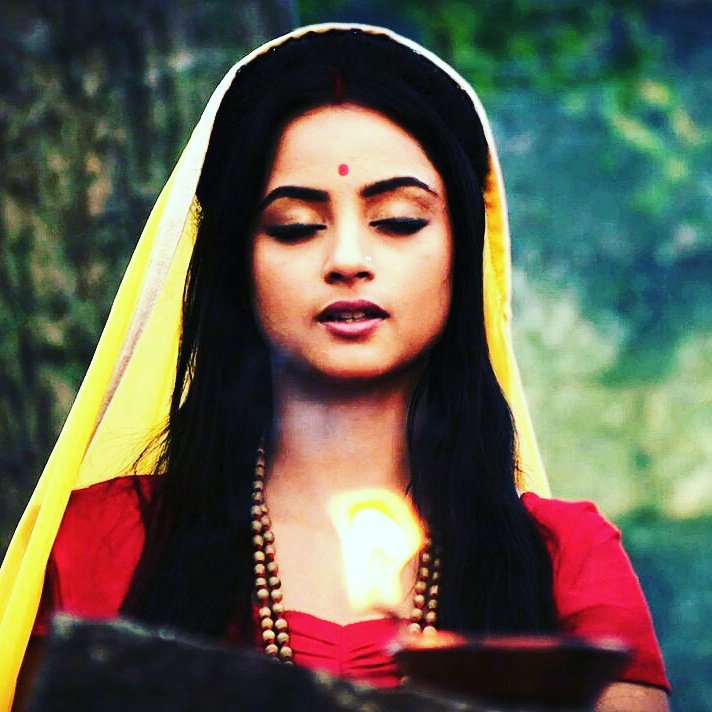 No matter how good or bad your life is, wake up each morning and be thankful that you still have one. @_madirakshi @FCMadirakshi 💖💖💖💖🙈🙈🙈🙈😍😍😍