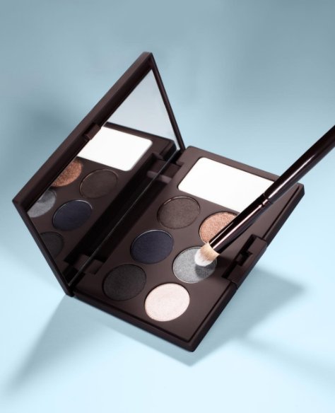 InfluensterCB's tweet photo. We want to see the looks that you are creating with your @LauraMercier Editorial Eye Palette! Show us what you got! #StampAndSet https://t.co/D1qOkbhHe3