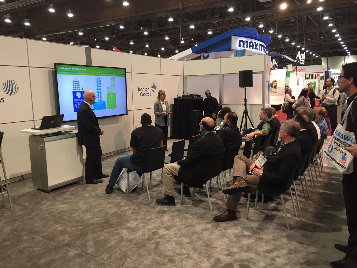 rpnolan21's tweet image. .@JCI_BEnews Presentation Theater w/Smart Connected Chillers. #PredictiveTech #SmartChillers #AHRExpo
