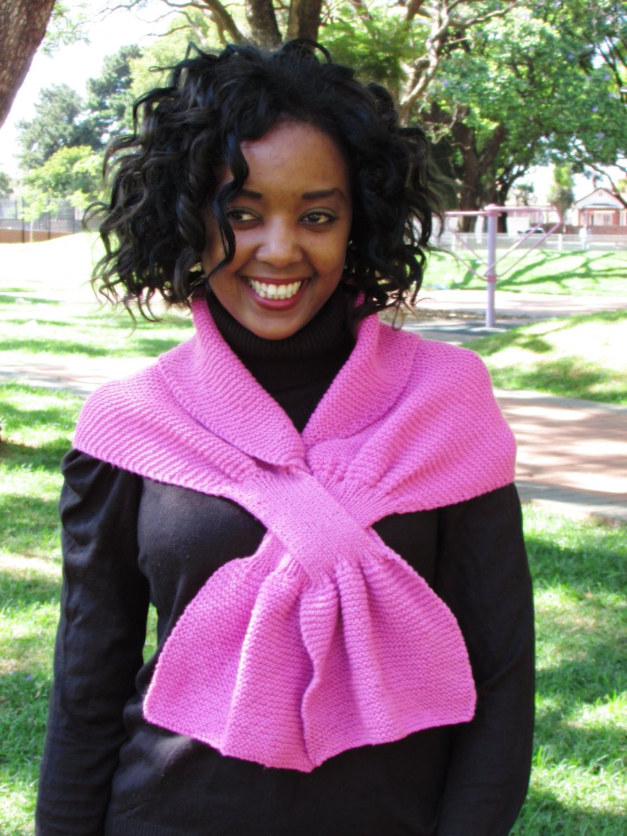 BiggerthanlifeK's tweet photo. Keyhole Scarf Knitting Pattern - Cabaret Keyhole Scarf Knit Patter… https://t.co/5UNH1bG5FM #Etsy #NeckWarmerPattern https://t.co/t3dMXCWZGy