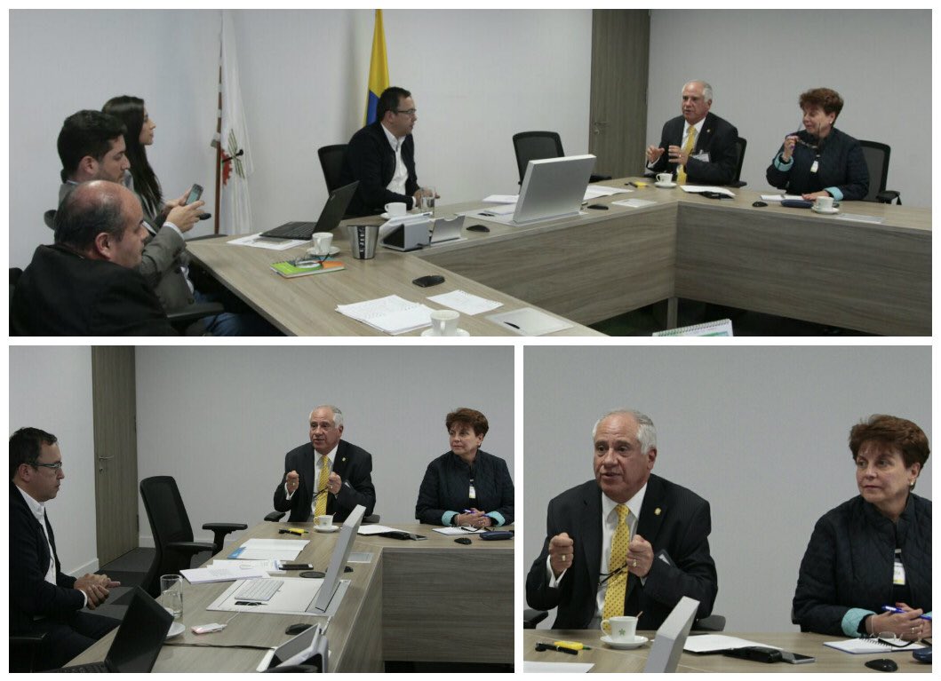 alfonsoprada's tweet photo. Reunión con #ASENOF Asociación de Entidades de Educación para el Trabajo y Desarrollo Humano recibiendo comentarios sobre #EduaciónTerciaria https://t.co/XyVfvrSovm