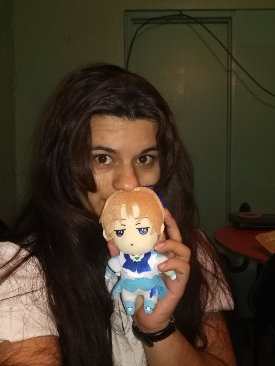 angelluckovich's tweet photo. He is finally here!!!!! 💙💙💙💙💙 #Boueibu #EnYufuin https://t.co/QWfh1LXHPM