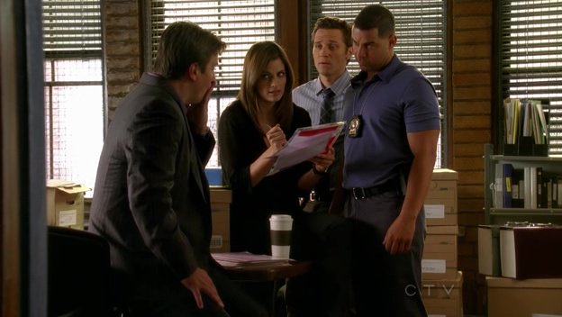 TihanaSplit79's tweet photo. I'm rewatching #Castle 3.02 in an hour and a half. Anyone else watching it too? #CastleMonday #CastleFlashbackMonday @castleflashback https://t.co/vo32ErzZPw