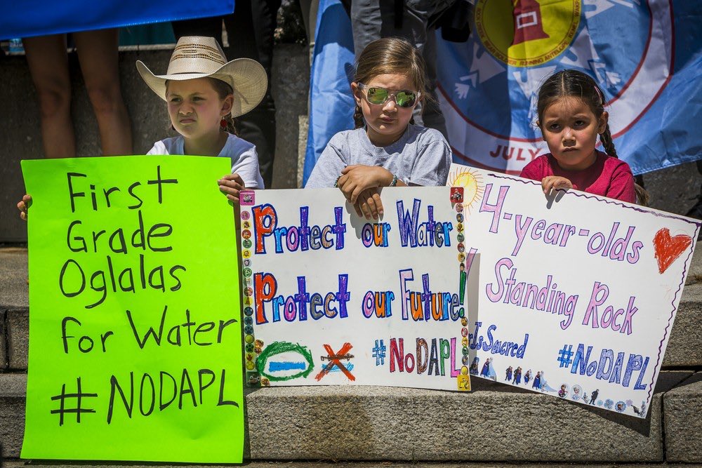 ProfessorJBA's tweet photo. #ReasonsToProtest A: #CivilRights ✔️B. #Humanrights ✔️C: #education ✔️D: #NoDAPL ✔️F: #FlintWaterCrisis 🇺🇸⏰ https://t.co/w2HMakaz3N #freedom https://t.co/5jjFXUlBL9