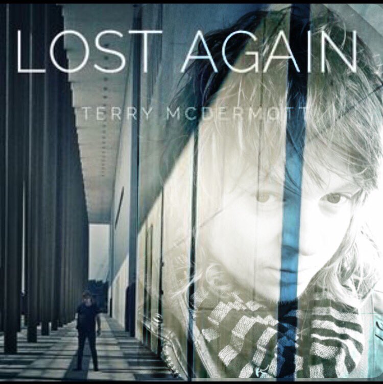 rosevine3's tweet photo. #MusicMonday C Singing Star⭐️ @TerryMacMusic 2-4-17 @ 🍈Liquid Lime Listen Now 2 his latest Single 🎵Lost Again🎵 TAP https://t.co/xCzszsqctY https://t.co/DuKHwgfgJ2