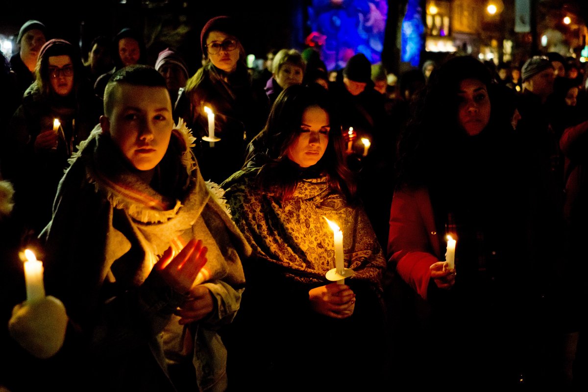 thestarhalifax's tweet photo. Solidarité from Halifax: Hundreds pack Grand Parade for vigil after Quebec City mosque shooting https://t.co/OLhx3guWoy https://t.co/V78TfdU6V3