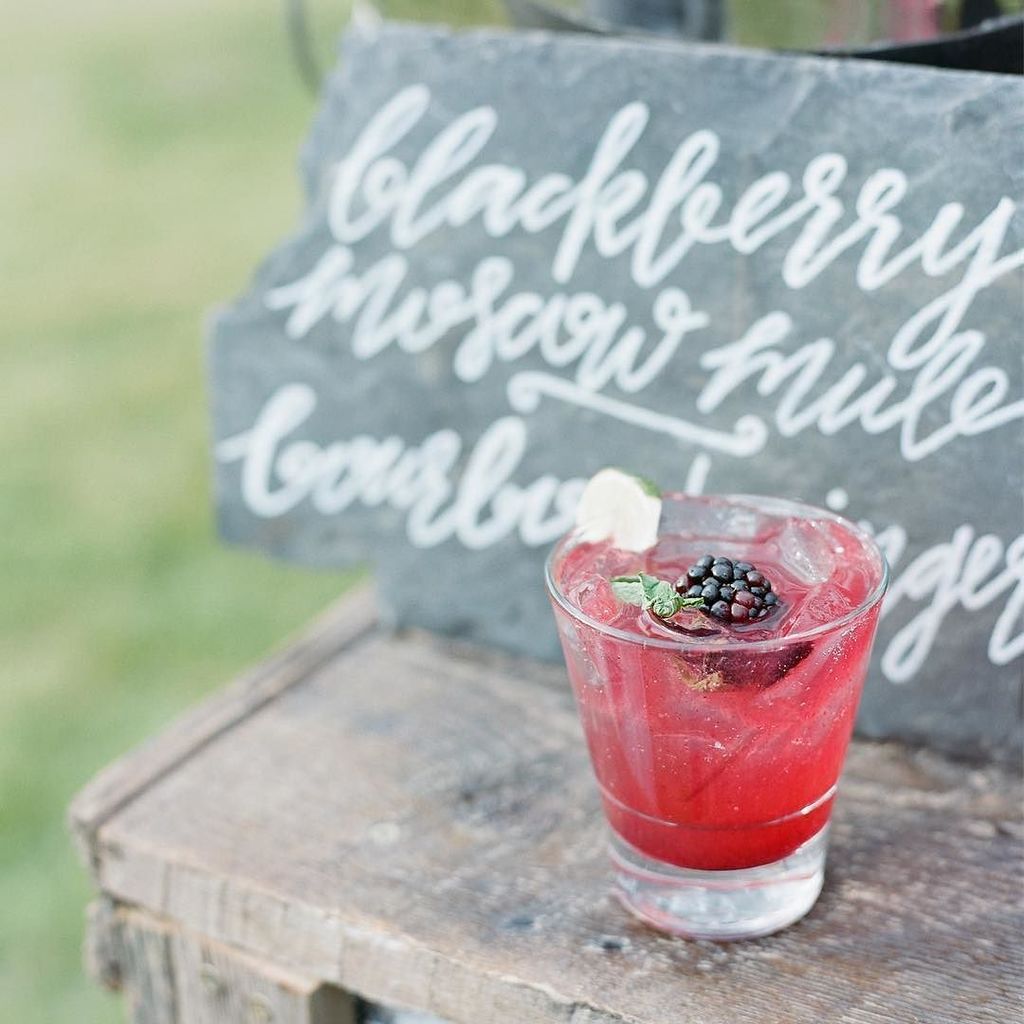 TSGJacksonHole's tweet photo. MOSCOW MULE || Just another reason we love Genevieve Catering....their delicious custom cocktails! More from this w… https://t.co/l9LtWvIDXQ