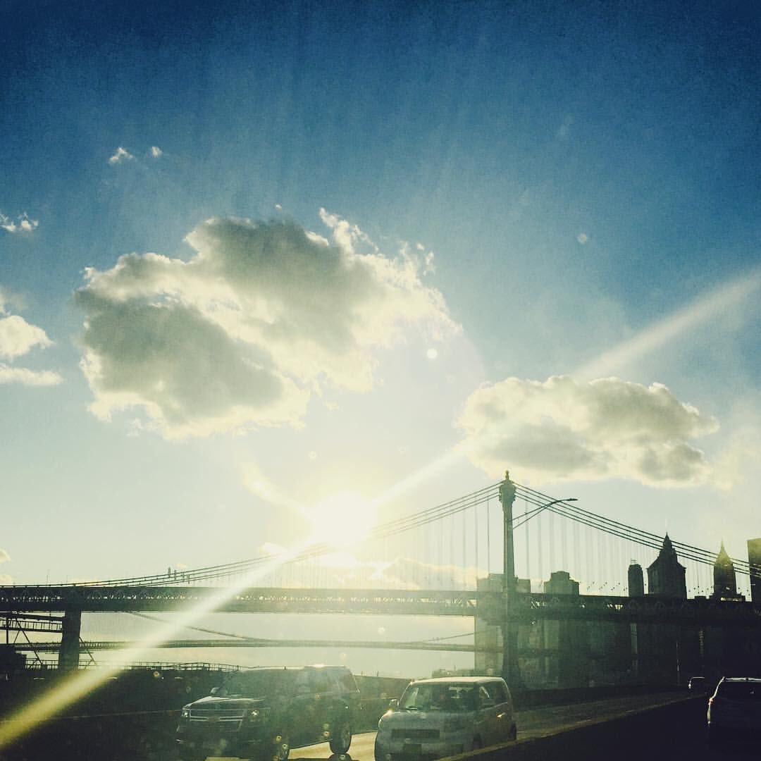 bridgetmoynahan's tweet photo. Taking in this beauty #NYC #feelinggood #lovethiscity https://t.co/lSancT4pQL