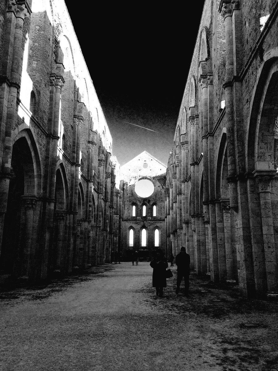 ItalyzeMe's tweet photo. #oggiho la certezza che sarà una nuova stimolante giornata! #buongiorno #Toscana 😃 https://t.co/Ib0bt0OPQe