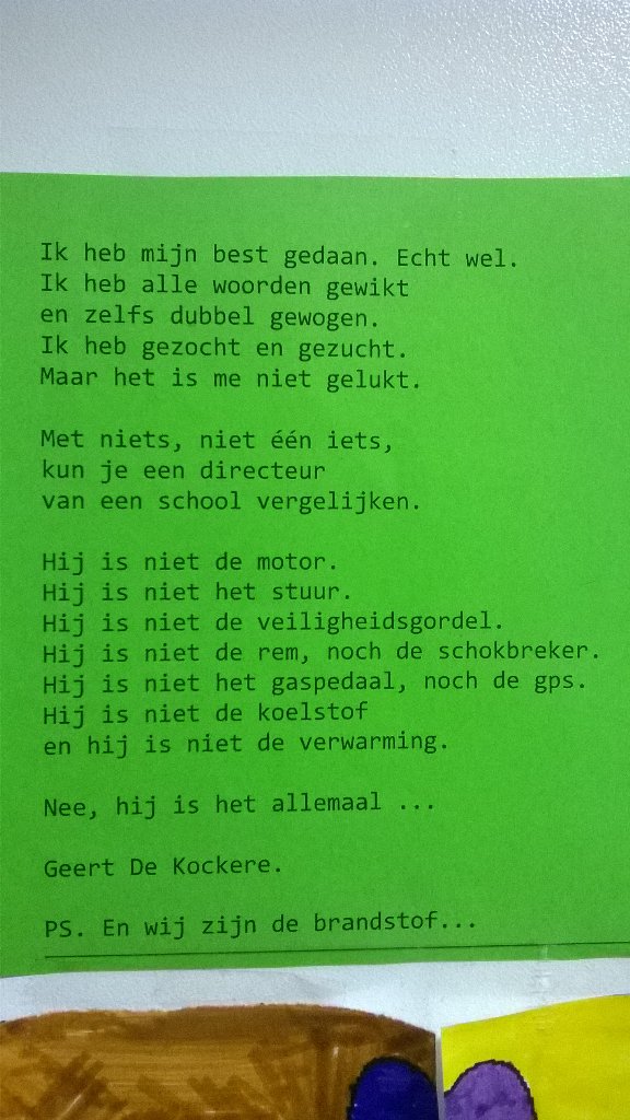 sys_els's tweet photo. Versierde deur. Doet deugd! #GILKO #dagvandedirecteur #odvb https://t.co/Uq2LwNLCok