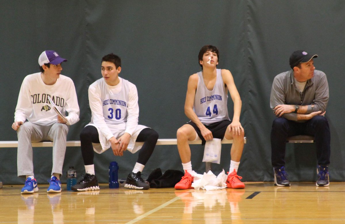 SeaMenHoops's tweet photo. Some amazing photos done by sea men photographer @avegraz. This is only the beginning #WeWantWerner 🏀😈🔥💯💦 https://t.co/5Xr8tRVqhe
