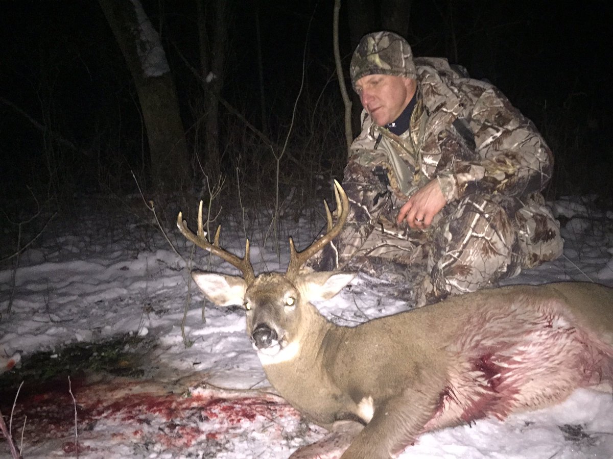 winVikings's tweet photo. @AverageHunter #ohiobuck #CrunchTime https://t.co/E3FEenKoNx