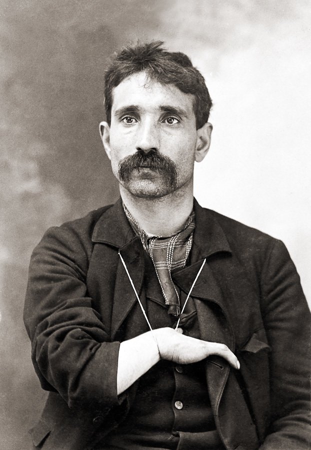 Fascinating Historical Picture of Giuseppe Morello in 1902 