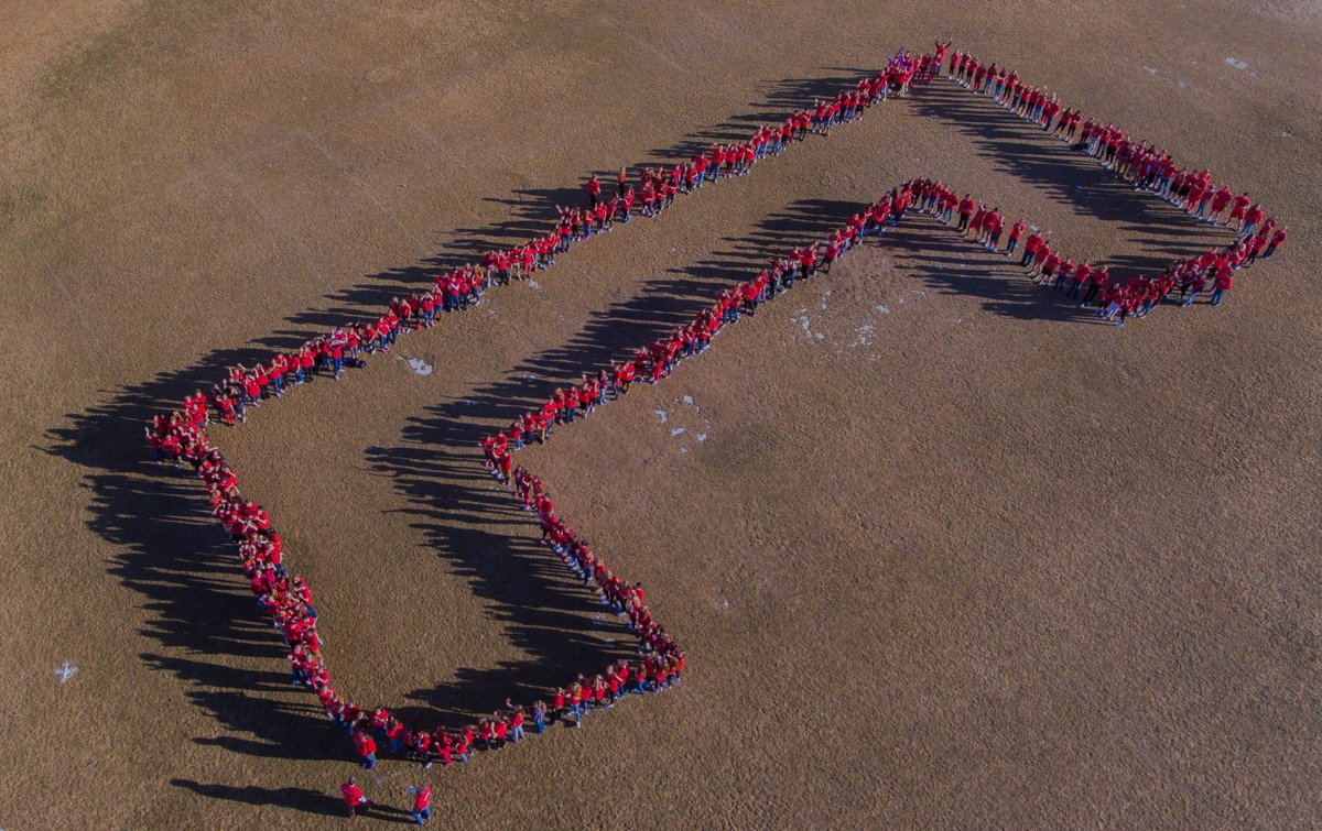 brad_cooley's tweet photo. #CountyForCory ❤️💜 https://t.co/dzuC65UcFS