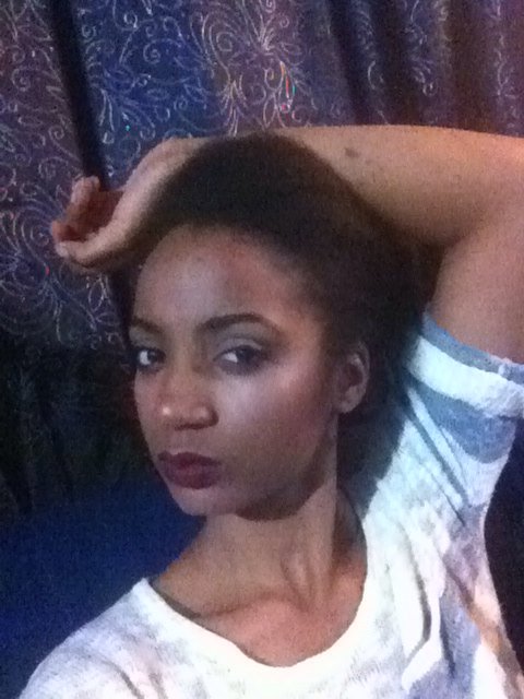 When they keep staring at you and you have to give em a show #makeup #style #beauty