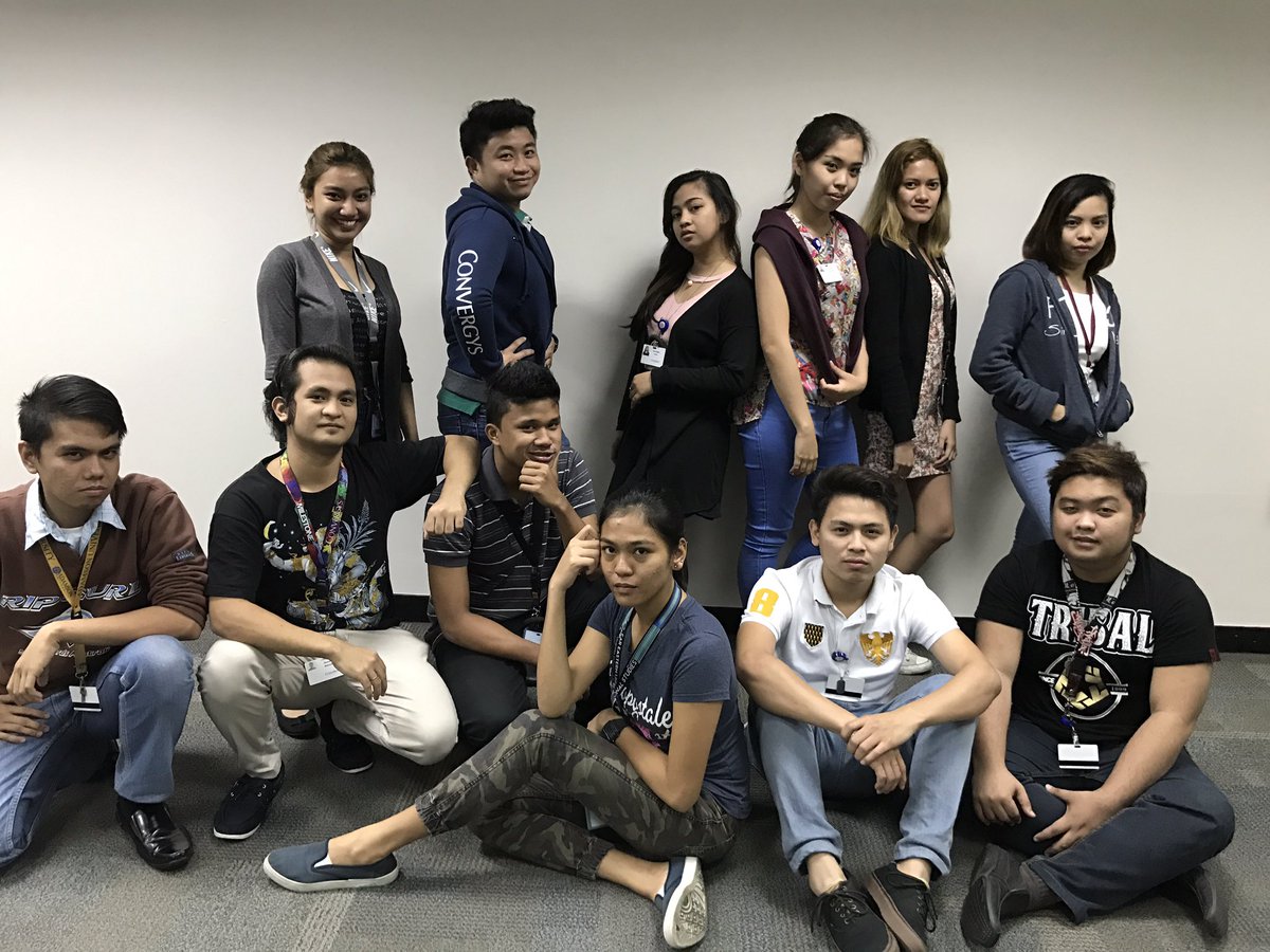 mayunes's tweet photo. Team Ully being fierce as ever hitting their target on sales for the day! Goodwork team! #makatisalessuperstars #oneg5 @Proud2BeAla2 https://t.co/UFym15ypkS