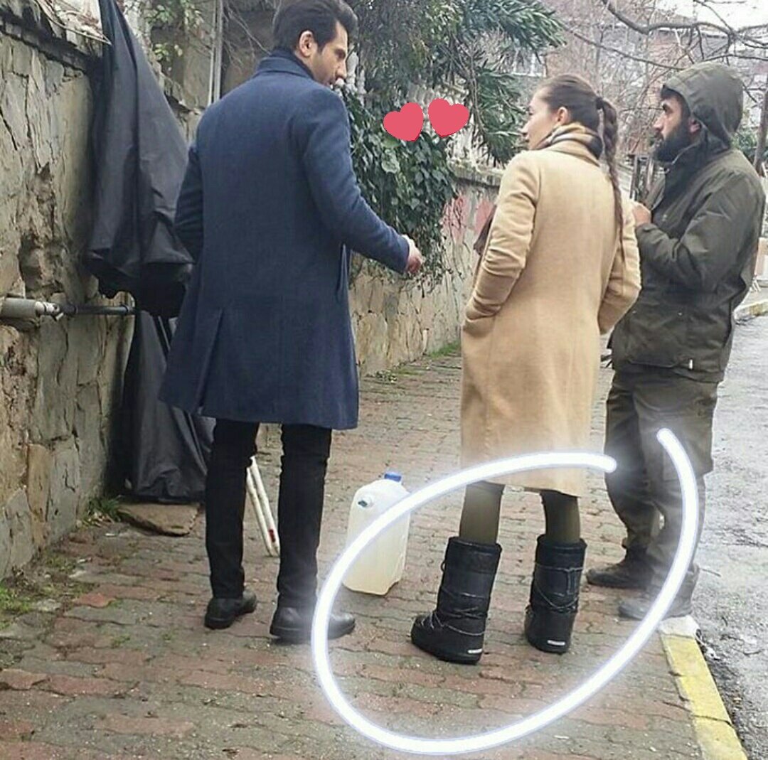 karasevda_3rb's tweet photo. كواليس! #karasevda https://t.co/H2pdOQkjWT