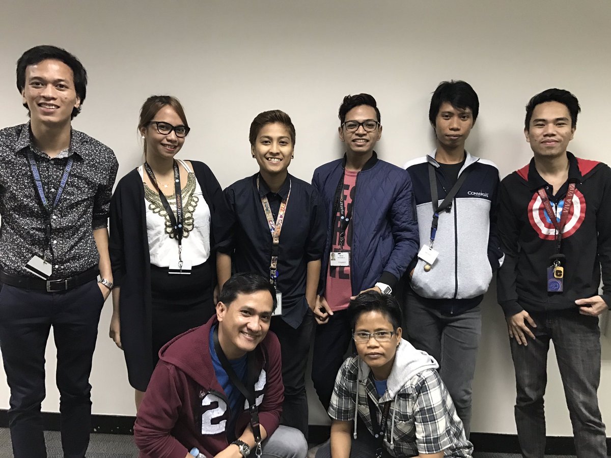mayunes's tweet photo. Our sellers for today from team jen! Good work team! More sales to come! #makatisalessuperstars @Proud2BeAla2 #oneg5 https://t.co/xWJFRe5tYl
