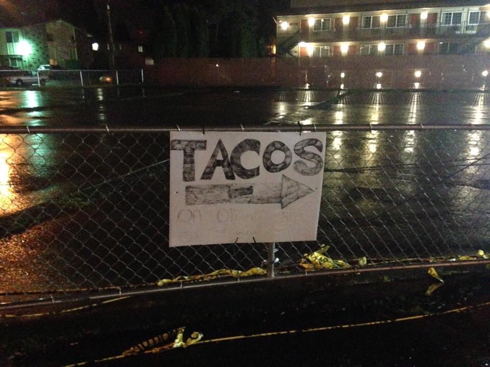 aaronisajoke's tweet photo. I've seen enough Looney Tunes to know this is probably a trap. https://t.co/z9rA4DX3sz