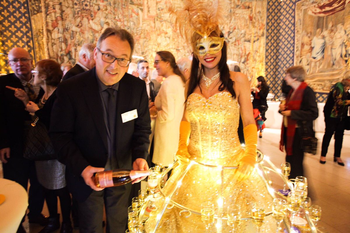 EtienneDaniel's tweet photo. Belle soirée #Reims
présentation atouts Région Palais du Tau
#Champagne-Ardenne
#BritishGuild
#TravelWriters
#champagne
@EtienneDaniel https://t.co/C6ETDspix6