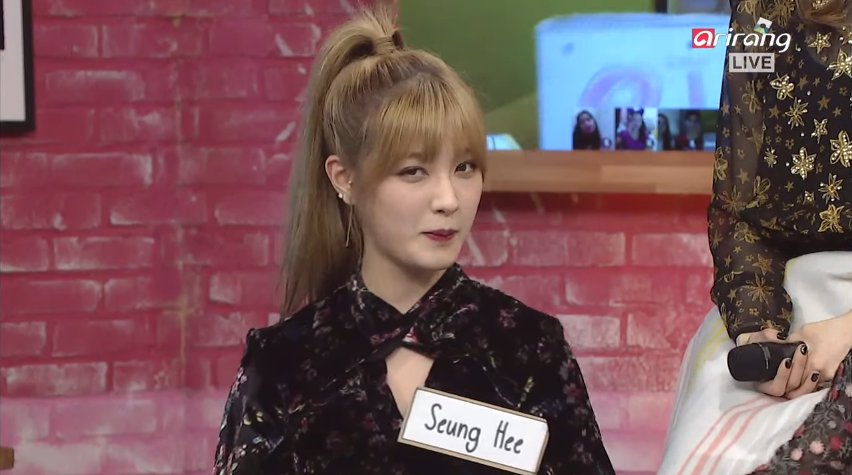 Witch_zArd_i's tweet photo. เคยกลั้นขำตัวเองได้มะ ก็ไม่ 55555555 #CLC #CLC_ASC https://t.co/V2Hriu8pL8