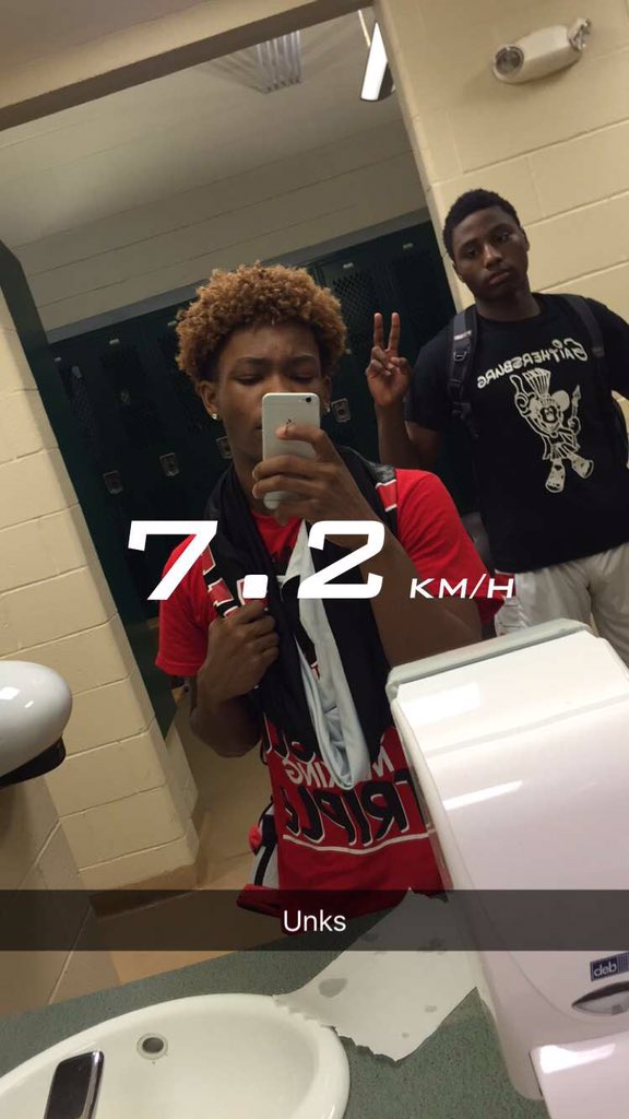 _kingflow_'s tweet photo. Happy birthday family❤ #well #TeamUgly #Grinchgang #Associ #Yuh #Theydontknowaboutthesehashtags https://t.co/wPPIdu8B6p