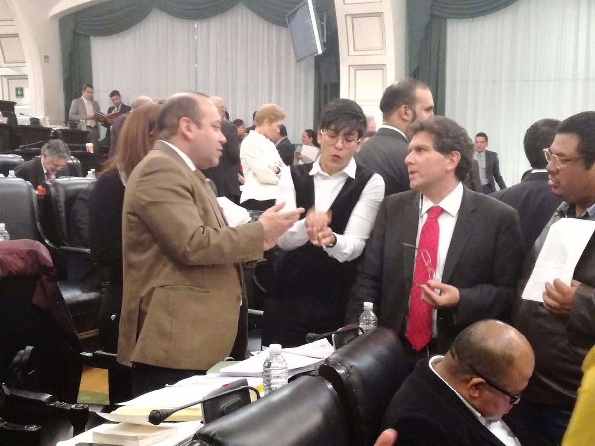 julioc_moreno's tweet image. Aprobado transitorio referente a la duración en su cargo los integrantes del Consejo Judicial Ciudadano así como entrada en vigor del mismo.