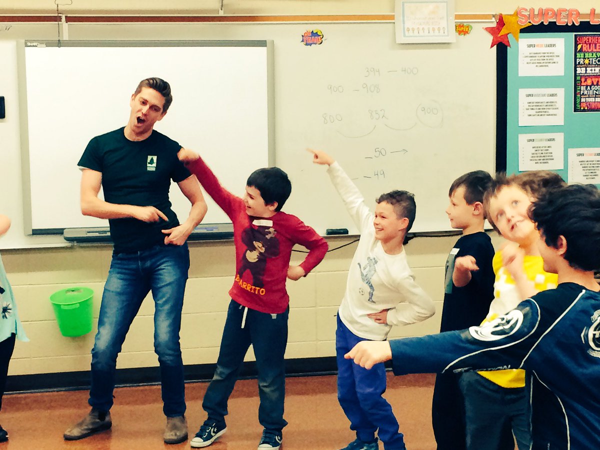 MsCarruthers5s's tweet image. We had some serious FUN today with @evergreentheatr #wbfschool #3and4C #eipsstudents #ArtistInResidence #schoolrocks