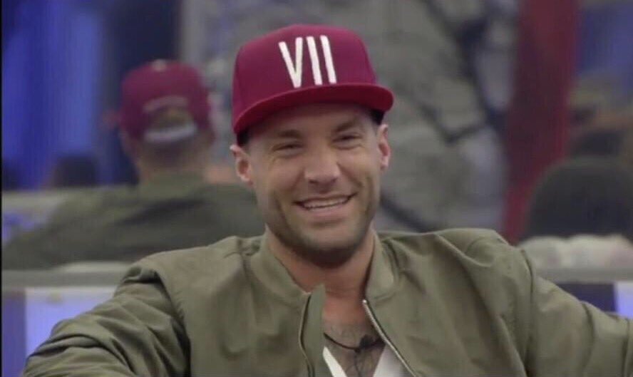 7StarApparel's tweet photo. Celebrity Big Brother 2015 @CalumBest #VII https://t.co/YXCx3j8bK2