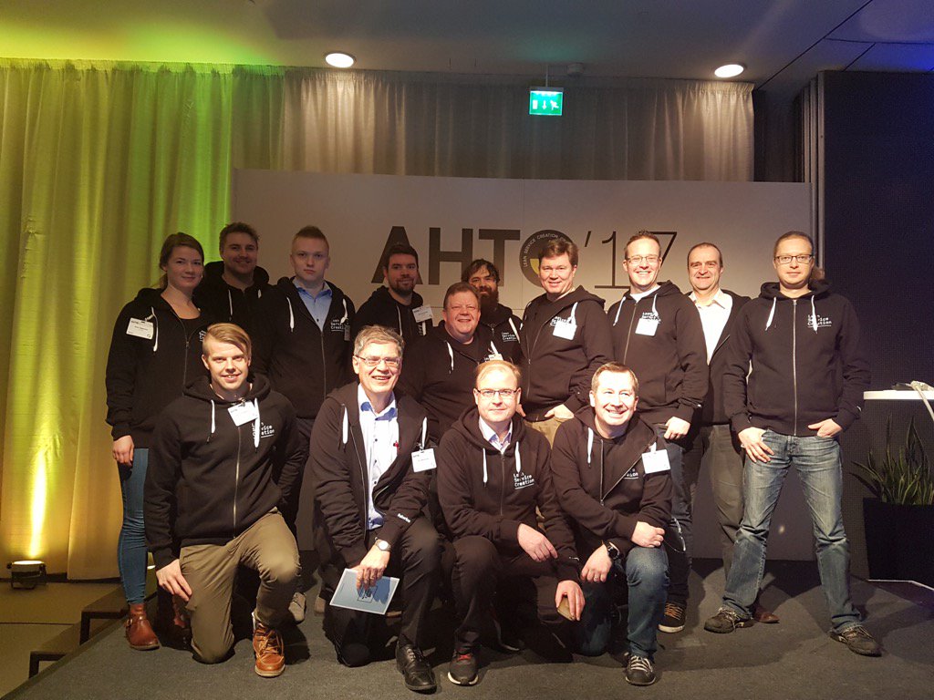 AhvenlampiK's tweet photo. #Ahto17 alkaa kohta! Soneran coachit paikalla! #SoneraB2D #Futurice #koskamävoin #Tekes https://t.co/6ZVHRy7x6e