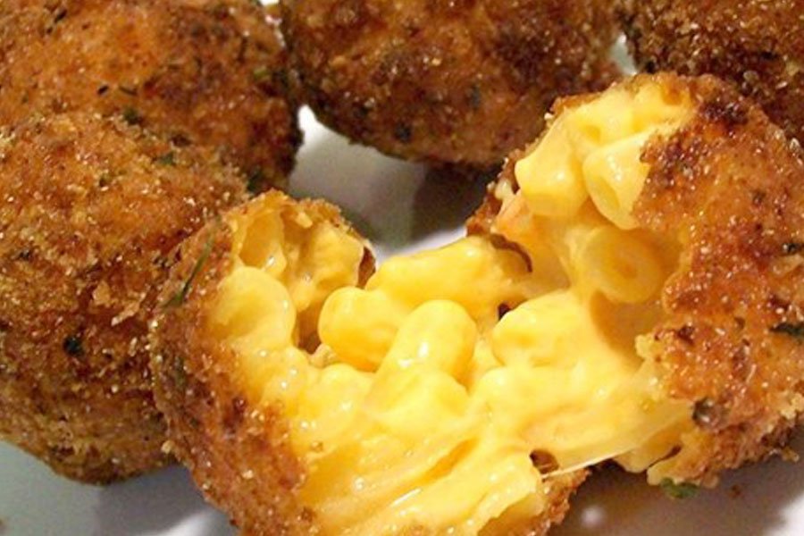 Zaiqatvofficial's tweet photo. Giant Fried Cheese Mac #cheese #fried #friedmac #potatoes #gooeyinside #crispyoutside #perfecttaste #kidschoice
https://t.co/LHeNUqz60c https://t.co/Qme6moOF6W