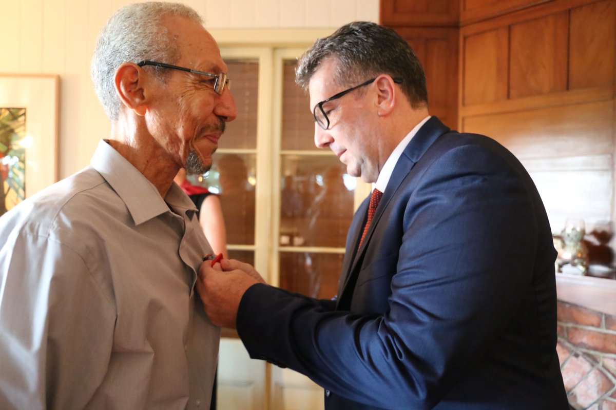 keithjpitt's tweet photo. Proud to present Edward Reece of the #AusHighComm #Fiji w Commendation for Brave Conduct. Vinaka, Ed! https://t.co/tOCmnT7r44