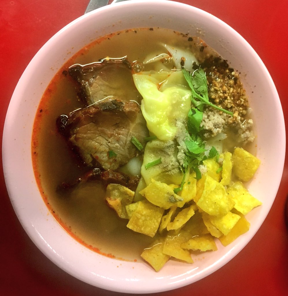 LifeOfTravel's tweet photo. Looking for delicious Thai #StreetFood in #Melbourne? Hit up the amazing #Soi38 in the CBD - $10/bowl for all >> #TomYum #cheapeats ❤️🍜 https://t.co/WhHTngSdAJ