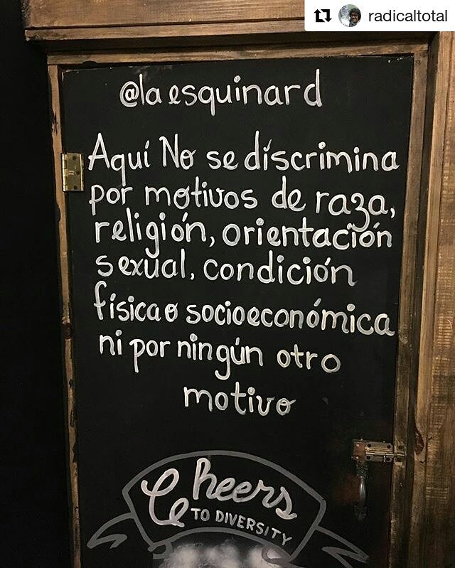 laesquinard's tweet photo. El 🌎 sería muy aburrido si todos pensáramos = ! Qué viva la diversidad! BY  @radicaltotal 
Este sitio es lo ultimo @laesquinard  Constanza. https://t.co/1C6wnzR2QC