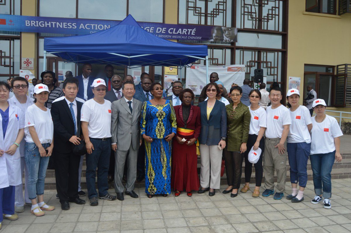 MSP_Congo's tweet photo. Coopération sino-congolaise lancement officiel de l’opération, projet voyage de clarté.
https://t.co/03RZ2jERhD https://t.co/FeBE89cMRQ
