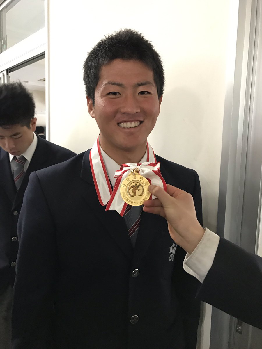 Kazumi Ar Twitter 薬真寺孝弥 全国高校サッカー選手権優秀選手のメダル来たし たまらんかっこよすぎな笑 高校選抜もファイト 今日から仮卒 最後はランタン行って来た 車校とかだるいけどがんばろー Kazumi Ar Twitter 薬真寺孝弥 全国高校サッカー選手権優秀選手のメダル来たし たまらんかっこよすぎな笑 高校選抜もファイト 今日から仮卒 最後はランタン行って来た 車校とかだるいけどがんばろー