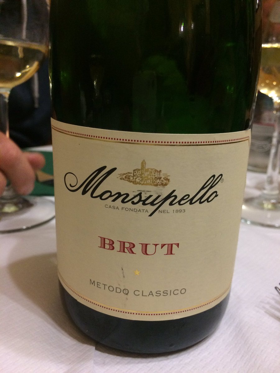 Onore a questa bella bolla italiana 🍾